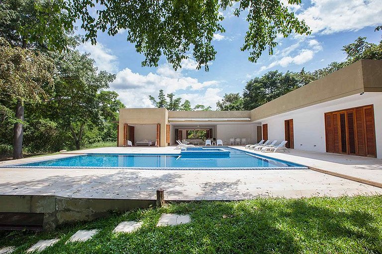Anapoima, 5 habitaciones, mansión, club de golf.