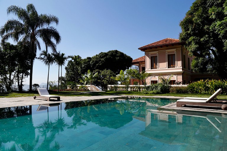 Rio013-Luxury mansion with pool in the Botanical Garden