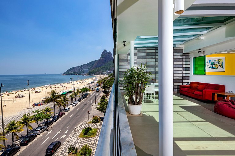 Rio199 - Cobertura triplex deslumbrante no Leblon