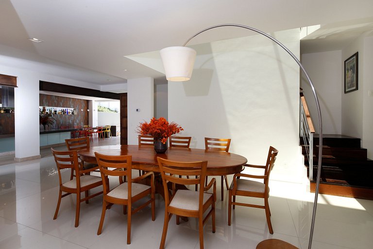 Rio096 - Beautiful 6 bedroom villa in Santa Teresa