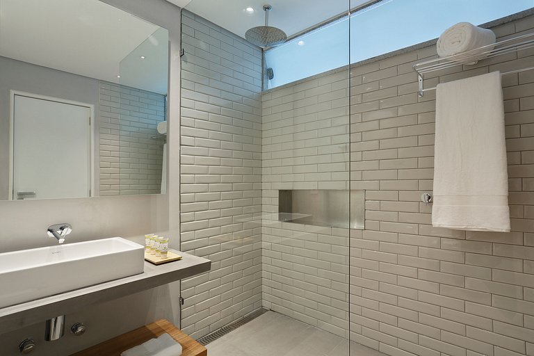 Rio093 - Villa con hermosa vista en Santa Tereza