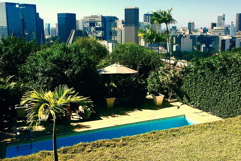 Rio542 - 6 bedroom house with pool in Santa Teresa
