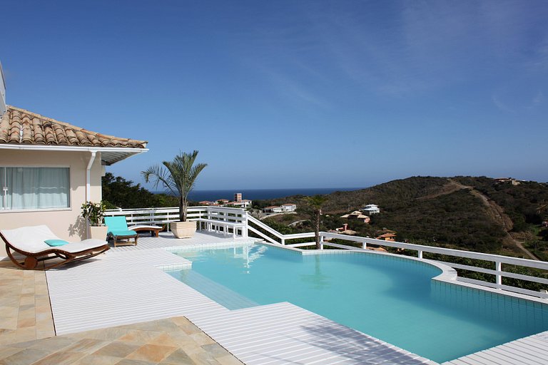 Buz011 - Linda casa com piscina e vista em Búzios