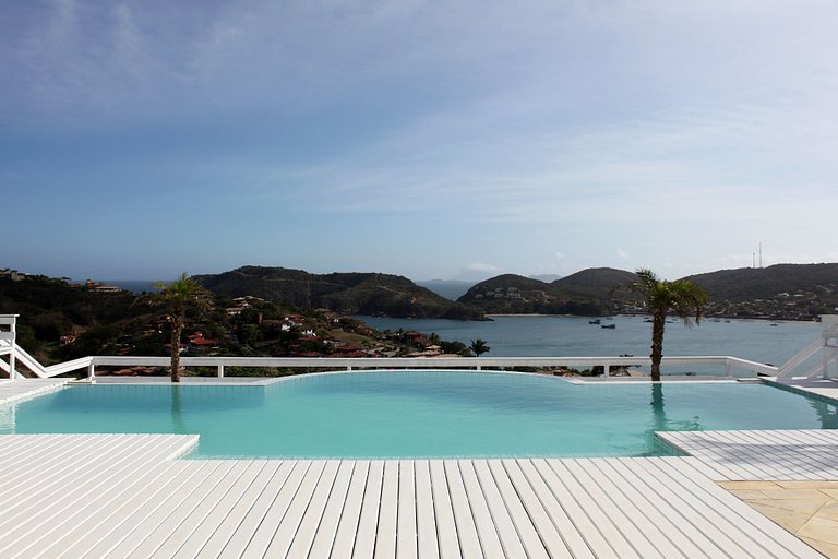 Buz011 - Linda casa com piscina e vista em Búzios