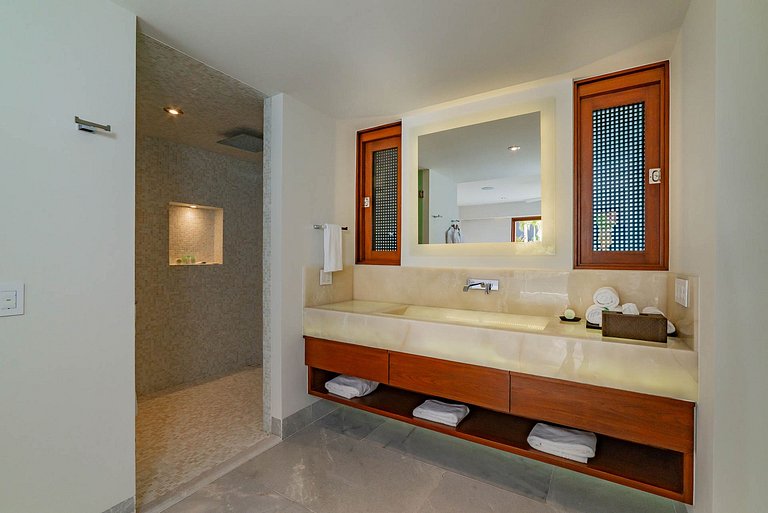 Cab002 - Luxury and Modern Villa in Los Cabos