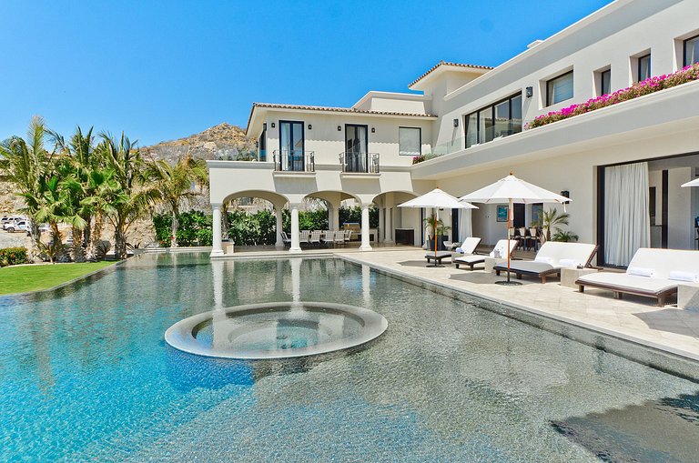 Cab001 - Breathtaking Luxury Villa in Los Cabos