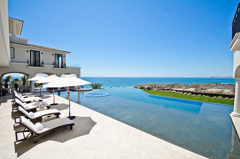 Cab001 - Breathtaking Luxury Villa in Los Cabos