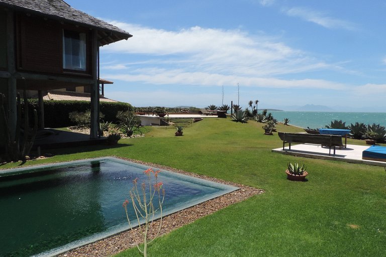 Buz026 - Villa de luxe sur le front de mer à Buzios