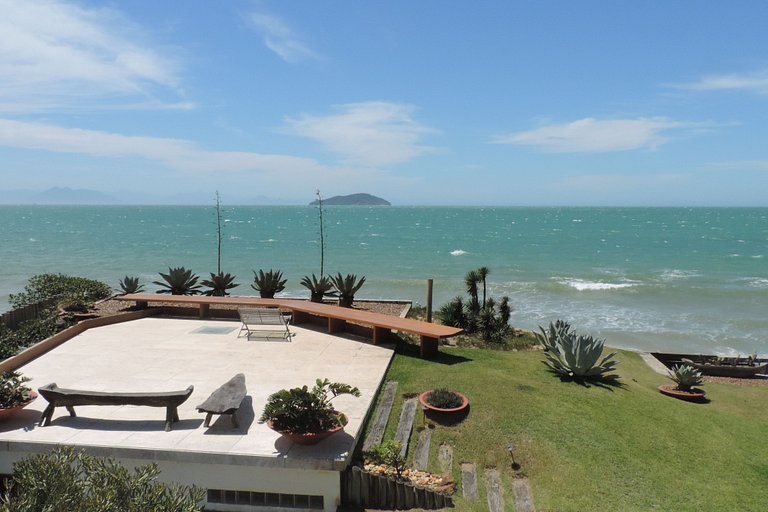 Buz026 - Villa de luxe sur le front de mer à Buzios