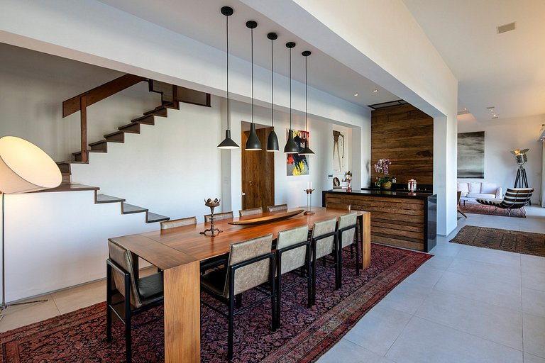 Rio103 - Luxurious 6 bedroom villa with pool with splendid s