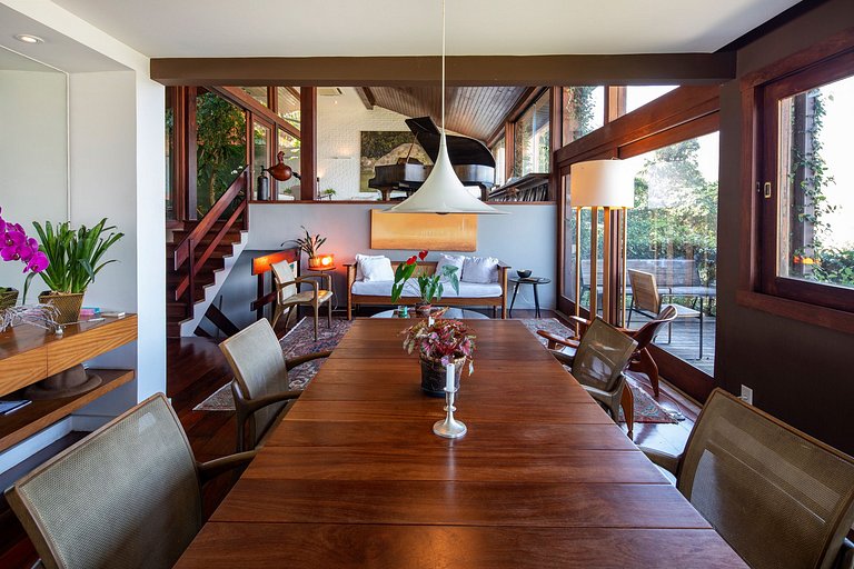 Rio103 - Luxurious 6 bedroom villa with pool with splendid s