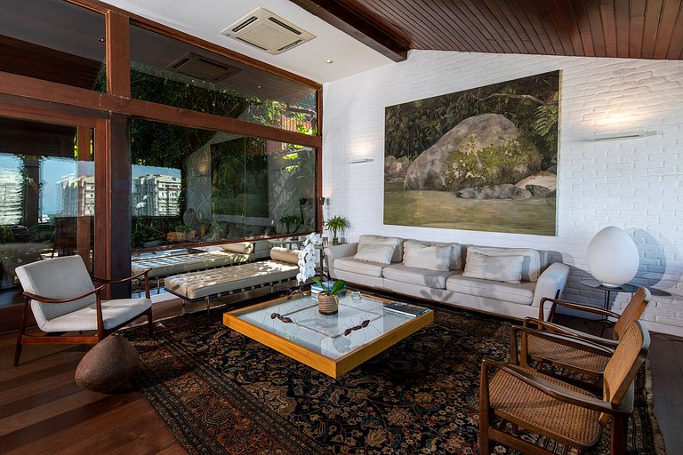 Rio103 - Luxurious 6 bedroom villa with pool with splendid s