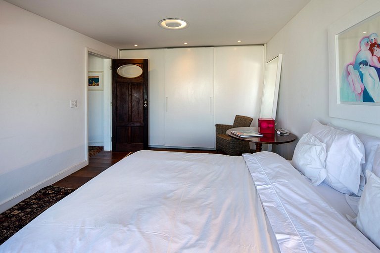 Rio103 - Luxurious 6 bedroom villa with pool with splendid s