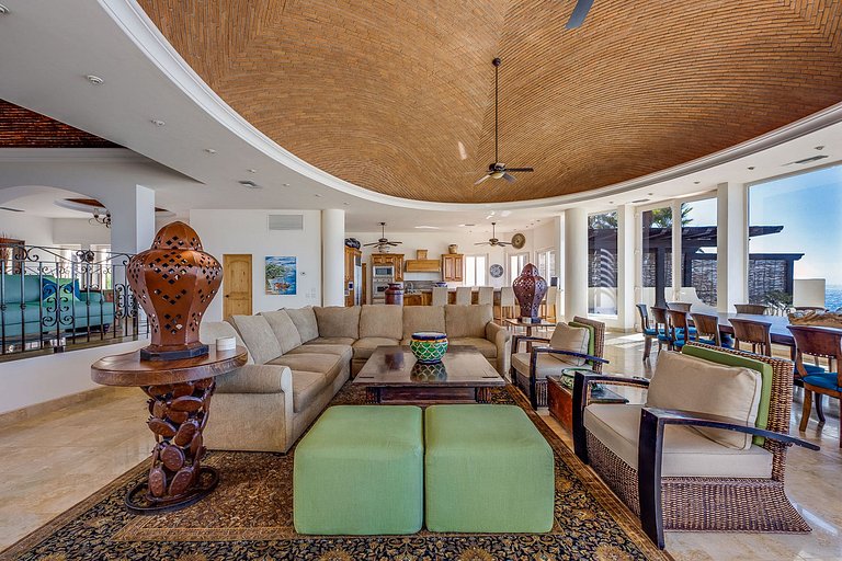 Cab003 - Incredible Villa in El Pedregal
