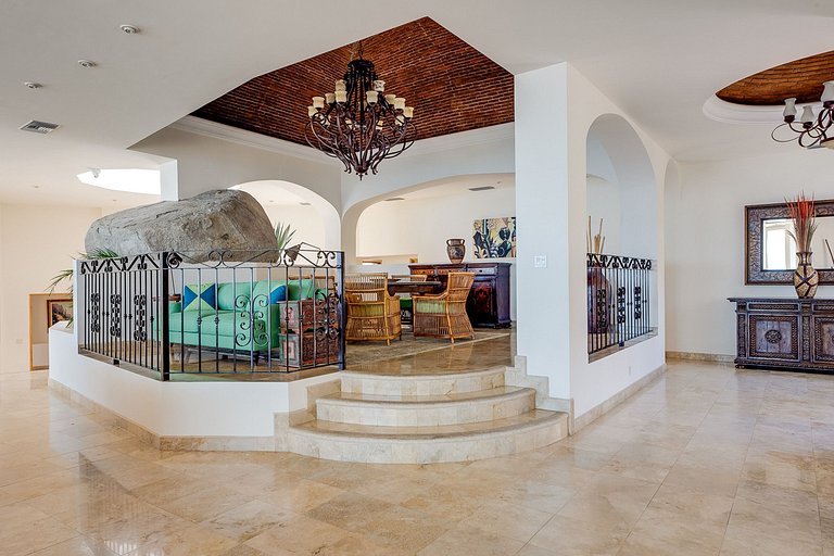 Cab003 - Incredible Villa in El Pedregal