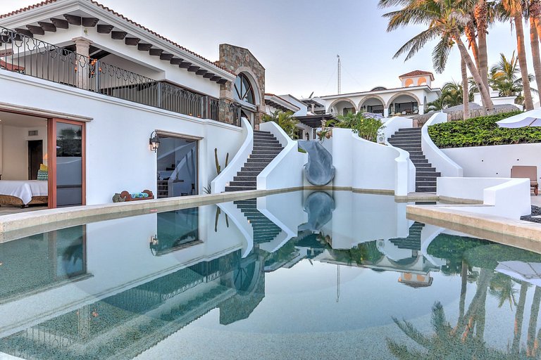 Cab004 - Luxurious sea front villa in Los Cabos