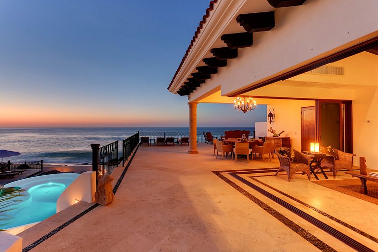 Cab004 - Luxurious sea front villa in Los Cabos