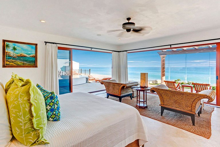 Cab004 - Luxurious sea front villa in Los Cabos