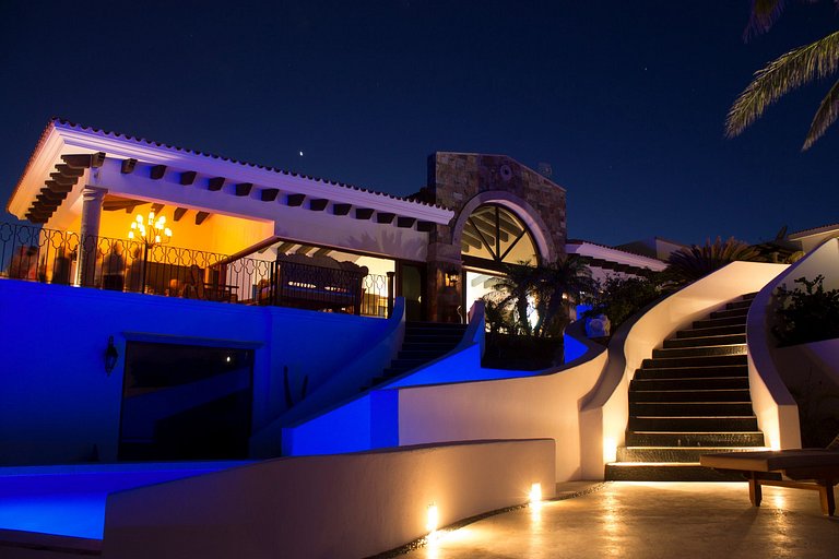 Cab004 - Luxuosa villa frente mar em Los Cabos