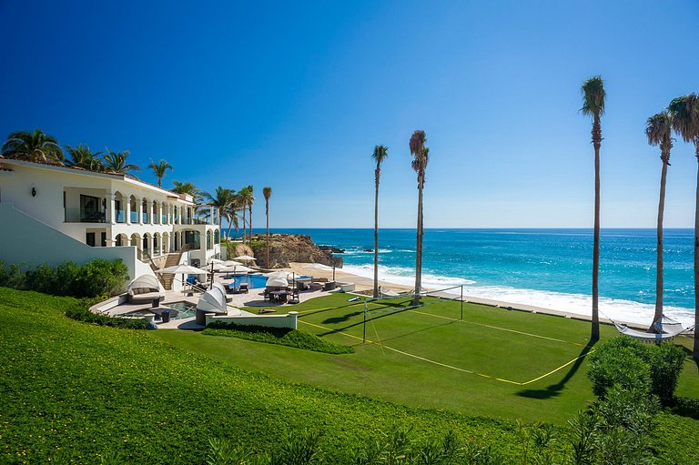 Cab006 - Luxurious seafront triplex villa in Los Cabos