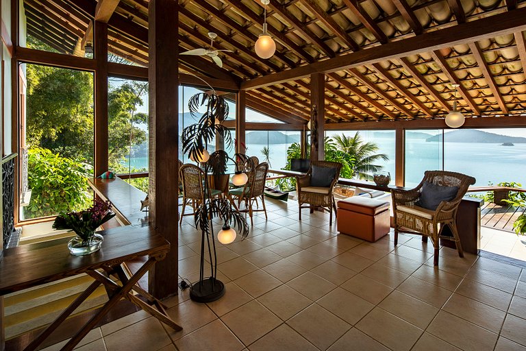 Angra dos Reis,Ponta do Caiobá,Maison