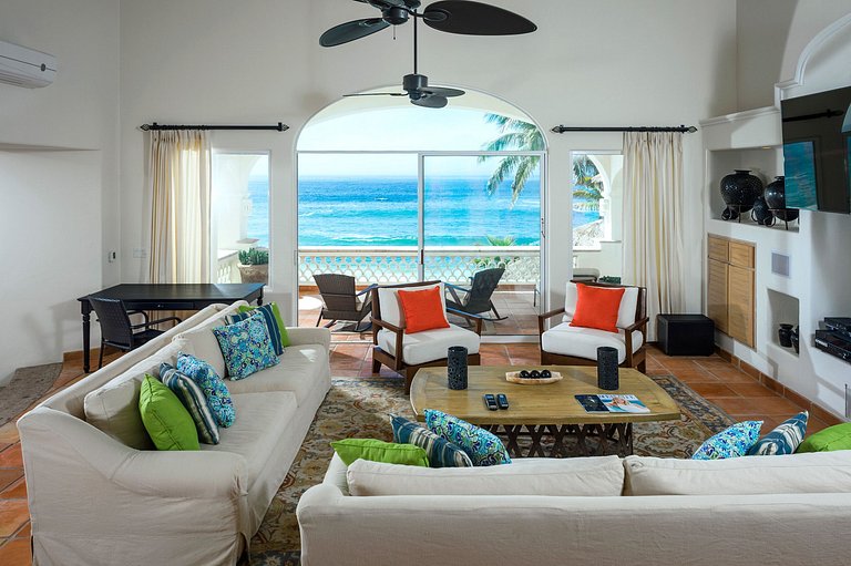 Cab007 - Beautiful 5 bedroom oceanfront villa in Los Cabos