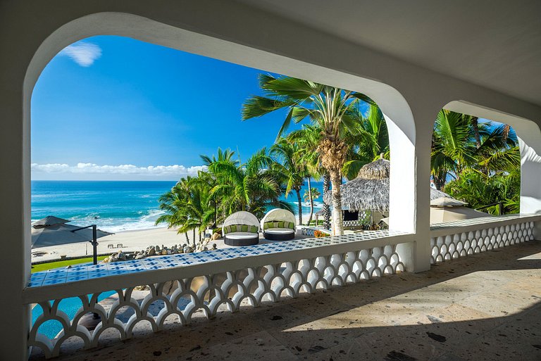 Cab010 - Luxurious villa with spa and pool in Los Cabos