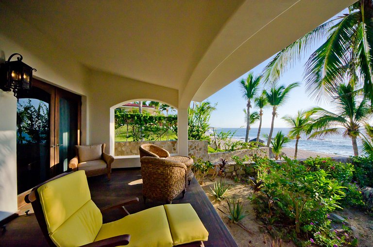 Cab011 - Sea front villa with infinity pool in Los Cabos
