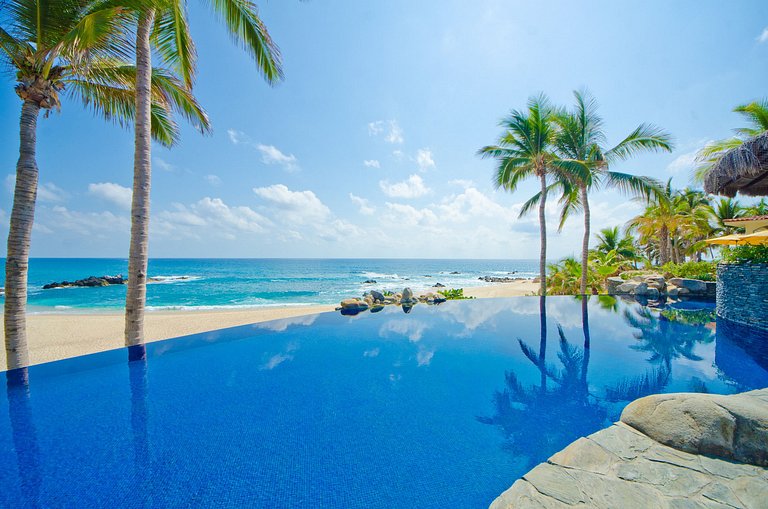 Cab011 - Sea front villa with infinity pool in Los Cabos
