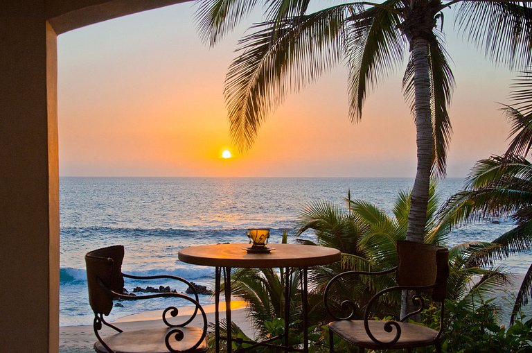 Cab011 - Sea front villa with infinity pool in Los Cabos