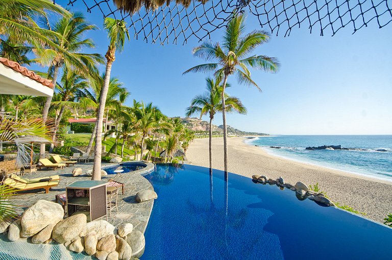 Cab011 - Sea front villa with infinity pool in Los Cabos