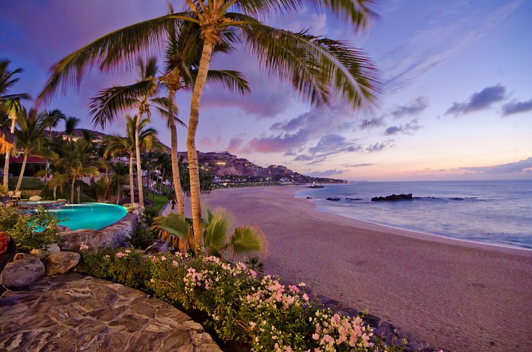 Cab011 - Sea front villa with infinity pool in Los Cabos