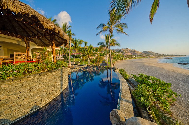 Cab011 - Sea front villa with infinity pool in Los Cabos
