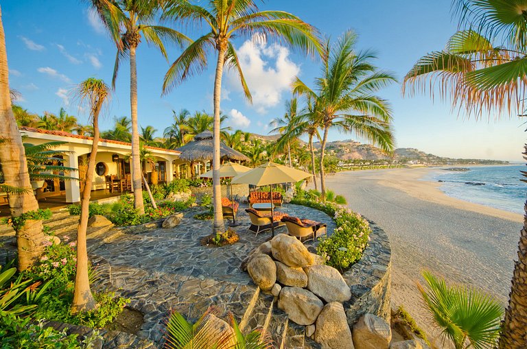Cab011 - Sea front villa with infinity pool in Los Cabos