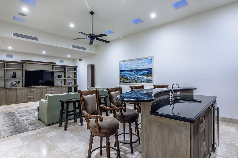 Cab013 - Magnificent villa with infinity pool in Los Cabos