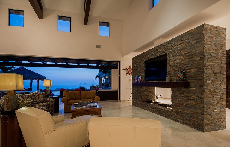 Cab014 - Modern 5 bedroom villa with pool near the beach