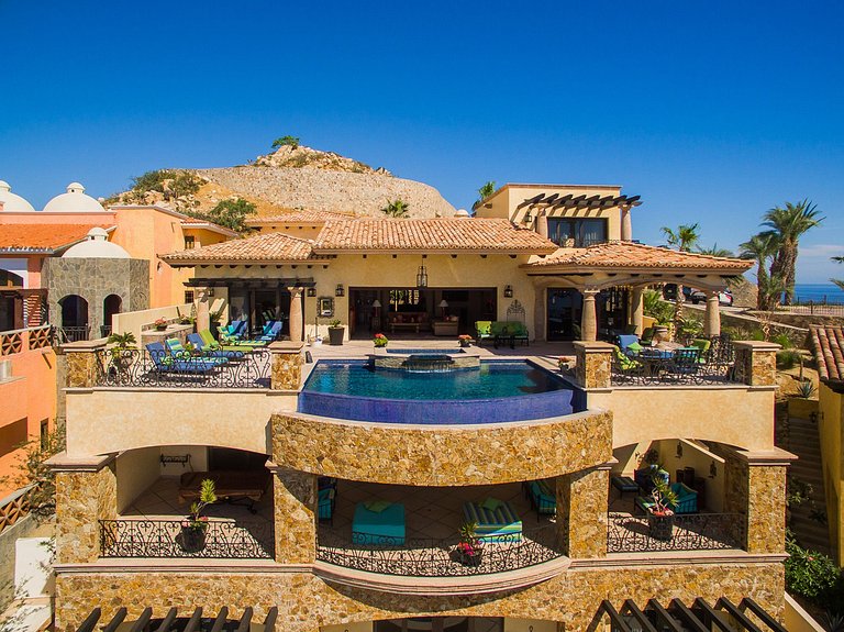 Cab015 - Linda villa de 6 cuartos y piscina en Los Cabos