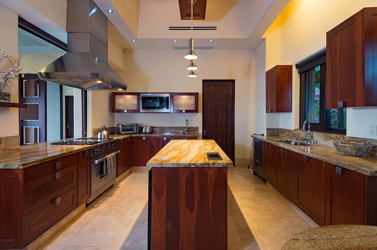 Cab017 - Beautiful triplex villa with pool in Los Cabos