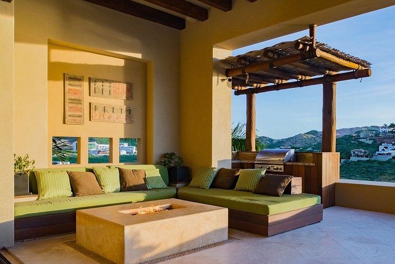 Cab017 - Beautiful triplex villa with pool in Los Cabos