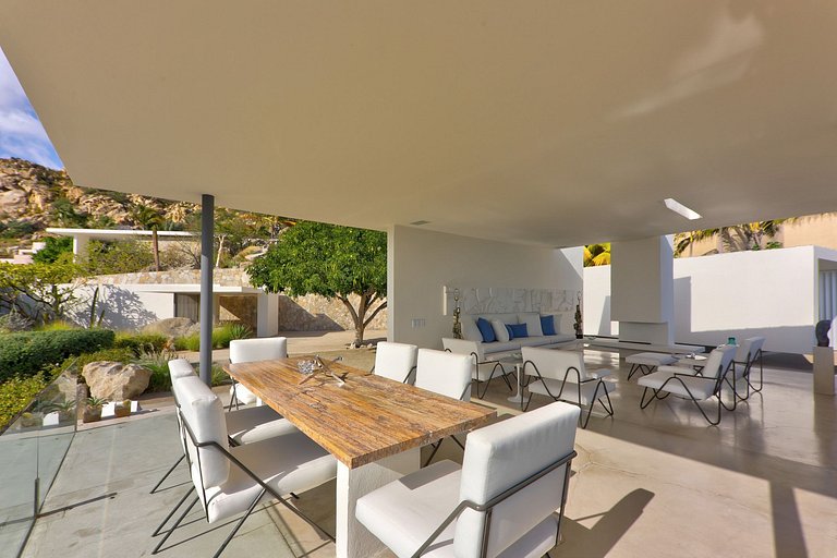 Cab018 - Exclusive villa with sea view in Los Cabos