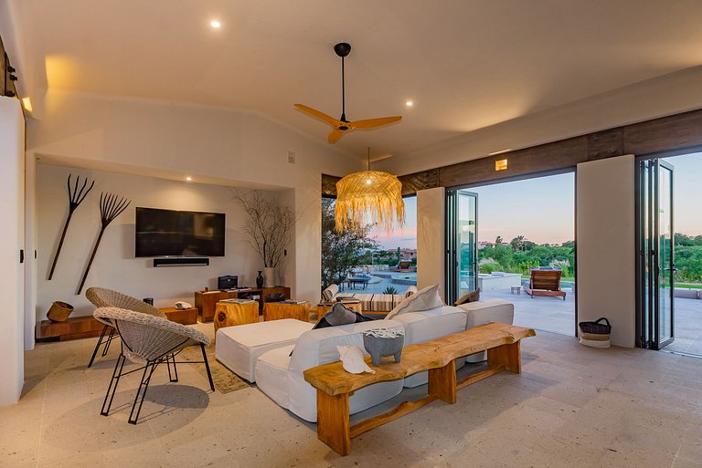 Cab022 - Beautiful 5 bedroom villa with pool in El tule