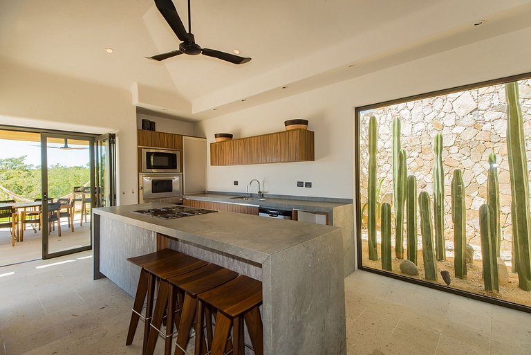 Cab022 - Beautiful 5 bedroom villa with pool in El tule