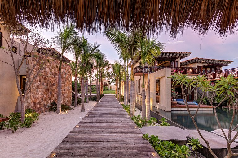 Ptm010 - Lujosa villa frente mar con piscina en Punta Mita