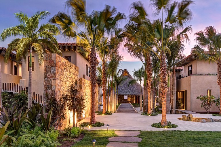 Ptm010 - Luxurious sea front villa with pool in Punta Mita