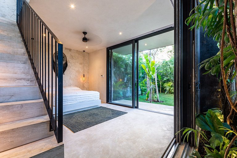 Tul001 - Beautiful 5 bedroom wooded villa with pool in Tulum