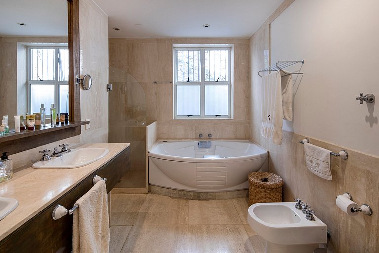 Rio056 - Casa deslumbrante dos anos 60 na Gavéa!