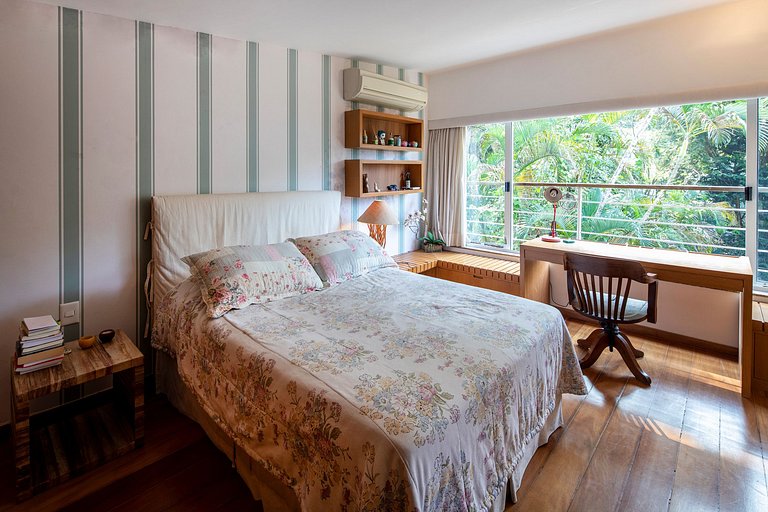 Rio056 - Casa deslumbrante dos anos 60 na Gavéa!