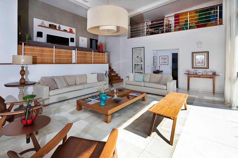 Rio056 - Stunning house from the 60's in Gavéa