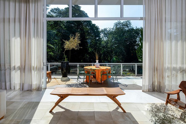 Rio056 - Stunning house from the 60's in Gavéa