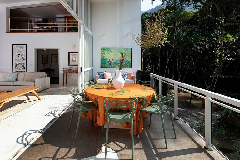 Rio056 - Stunning house from the 60's in Gavéa